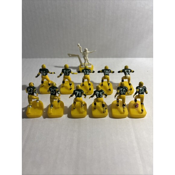 Vintage Tudor Electric NFL Football Team Green Bay Packers 11 Players & QB 1.5" - Picture 1 of 10